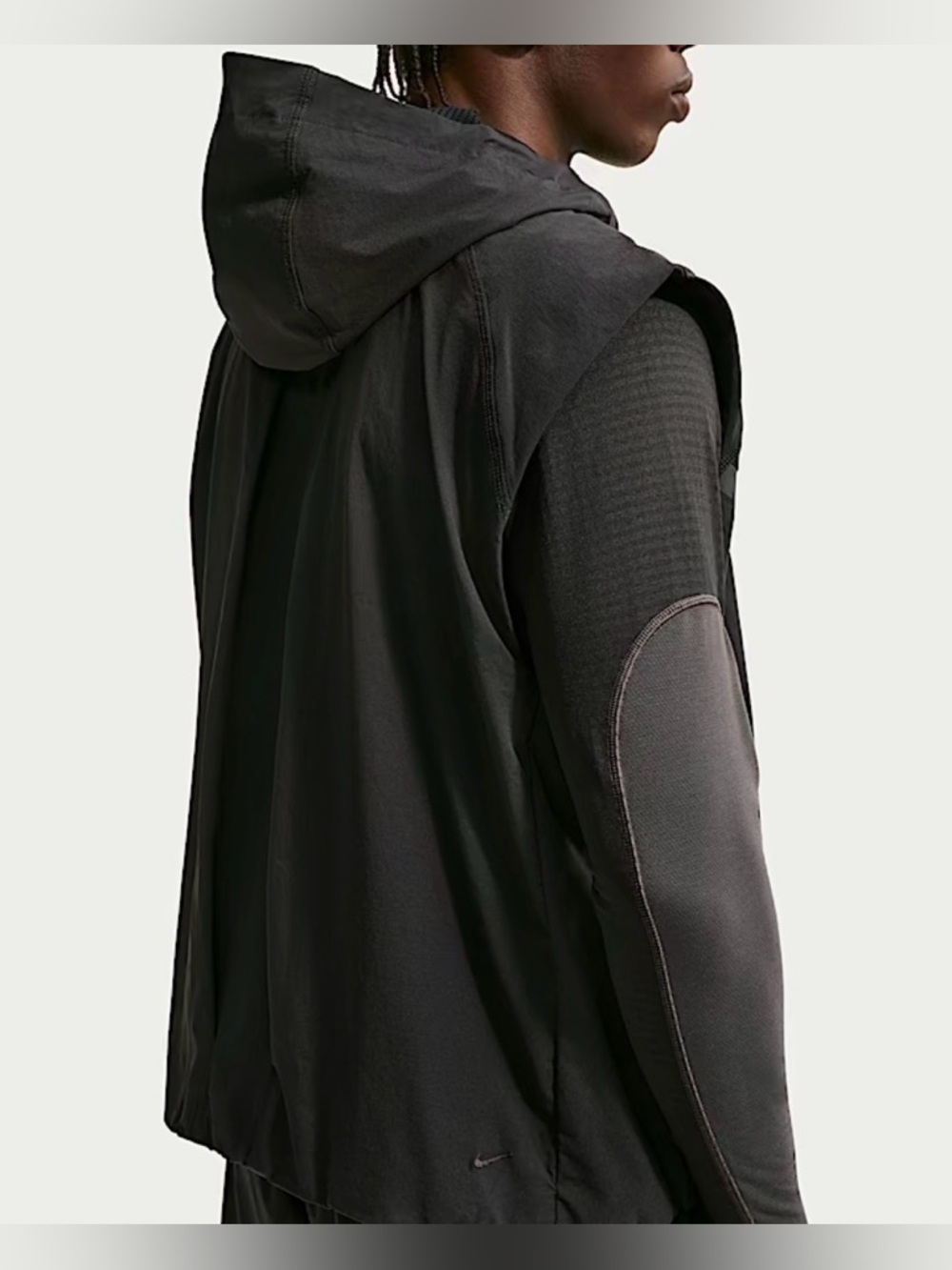Gorgeous Nike Tech
Men's Dri-FIT Woven Windrunner Vest !!!